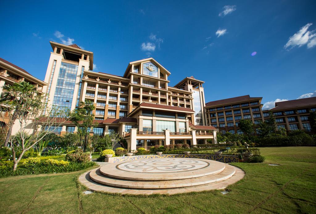 Landmark Mekong Riverside Hotel Vientiane Exterior photo