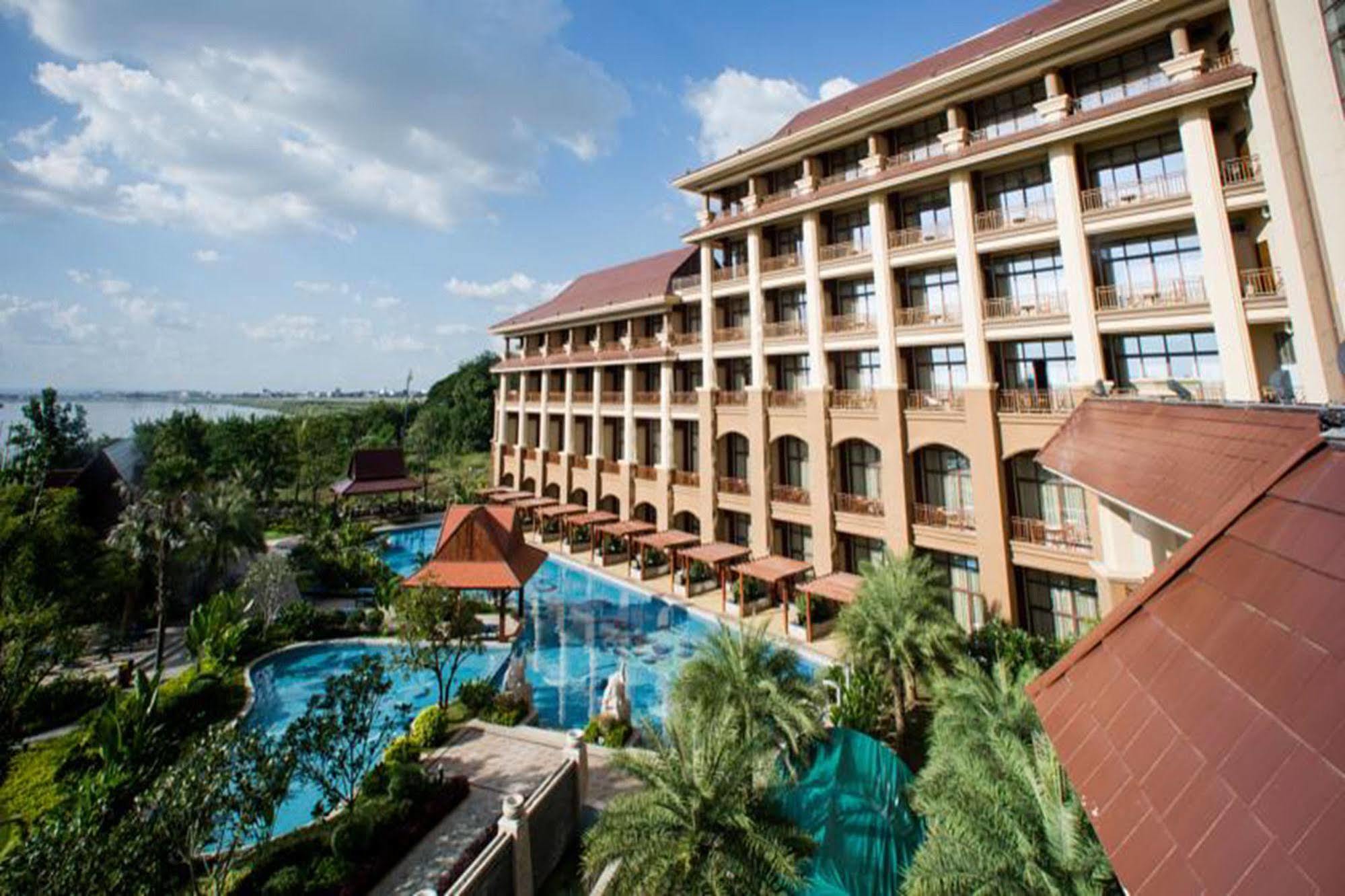 Landmark Mekong Riverside Hotel Vientiane Exterior photo